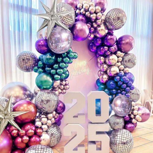 Metallic Balloon garland kit 135Pcs Disco Party decorations with Chrome Blue Red Purple Silver Disco ball balloons for 80s 90s Themed Birthday graduation 2025 grad Party eve Decorations