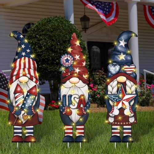 3 Pcs 4th of July Gnome Yard Signs Large Lighted Patriotic Outdoor Decoration Vintage LED Memorial Day Outside Decoration Independence Day Yard Sign with Stake for Lawn Garden Supplies