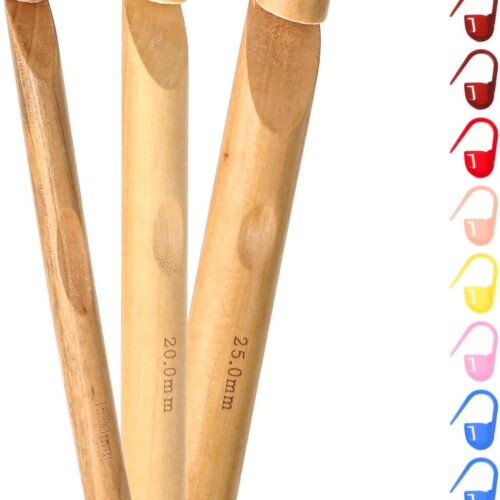 3 Pcs Large Crochet Hooks 15/20/25mm Wooden Crochet Hook Set with 10 Pcs Marking Buckle for Chunky Yarn, Sturdy Big Bamboo Crochet Needles for Giant Chunky Yarn Carpet Scarf Bulky Wool Roving Weaving