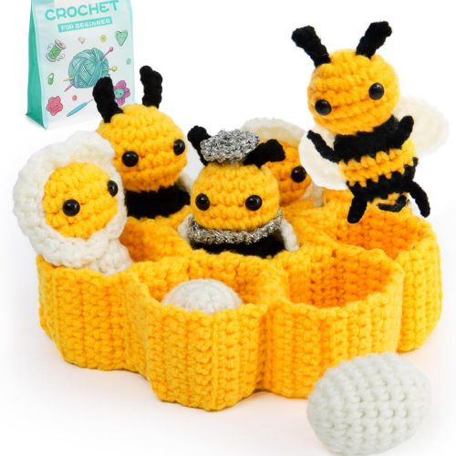 POP COCHE Crochet Kit for Beginners, Crochet Starter Kits, DIY Amigurumi Craft Knitting Crochet Animal Kit with Step-by-Step Video Tutorials, Bee Family (40%+ Yarn)