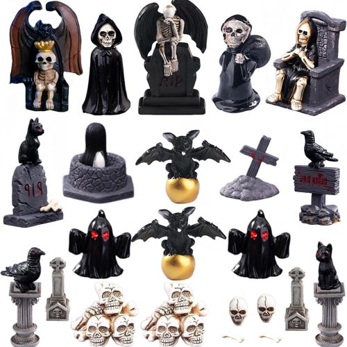 30 Pcs Halloween Miniature Figurines Village Accessories Mini Skull Bat Ghost Crow Statue Resin Halloween Mini Figures Fairy Garden Dollhouse Decoration