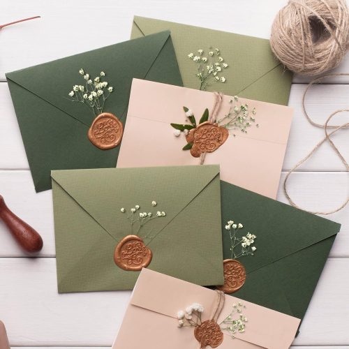 4 Lasnten 200 Pcs Mini Dried Babys Breath Pressed White Flowers Bulk Real Natural Flat Gypsophila Baby's Breath for Wedding Invitations Card Making Bookmark Candle Resin Art Craft DIY Home Party Decor