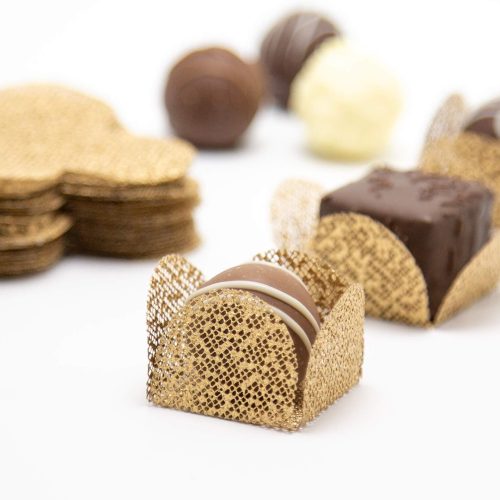 1 Handmade Fabric Truffle Cups | Truffle Liners | Truffle Wrappers | Fominhas | candy cups for chocolate | Forminhas de Brigadeiro | candy liners - Pack of 30 (Fabric, Square Gold)