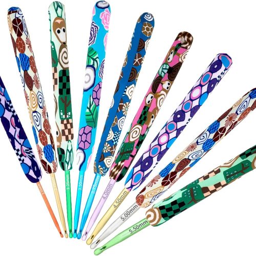 Crochet Hooks 9-Piece Set, Ergonomic Soft Grip Crochet Hooks for Crocheting, with Cartoon Patterns, Crochet Kits for Arthritis Patients and Beginner Hobby Knitters.