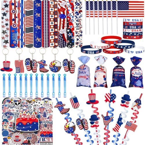 122 Pcs 4th of July Accessories Patriotic Party Favors, 4th of July Accessories Bracelets, Hand Held USA Flags,Keychains ,Bubble Sticks,Stickers, Independence Day Memorial Day Accessories Parades