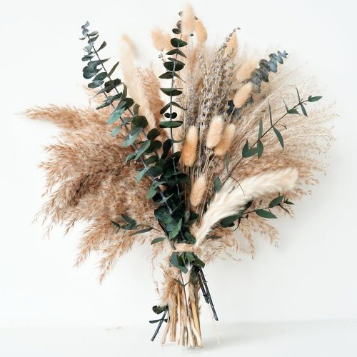 Green Pampas Grass Boho Bouquet – Exquisite Lavender and Eucalyptus Dried Flower Arrangements for Western Boho Decor – Rustic Flowers for Your Bohemian Home, Bedroom, and Wedding Table Décor