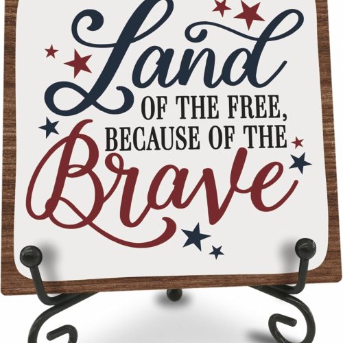 1 July 4th Wooden Plaque With Iron Stand - Free & Brave - 4"X4" Wood Sign For Memorial Day, America Patriotic Tabletop Signs, Shelf, Desk Decorations, Party Supplies - 07