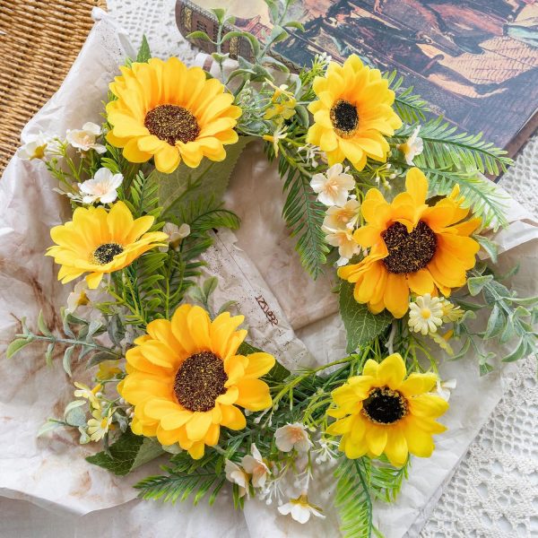 KHOYIME Sunflower Wreaths for Front Door, 13 Inch Artificial Daisy Wreath Outside All Season Decorative Yellow Floral Greenery Wreath Farmhouse Indoor Outdoor Home Porch Wall Window Hanging Decor