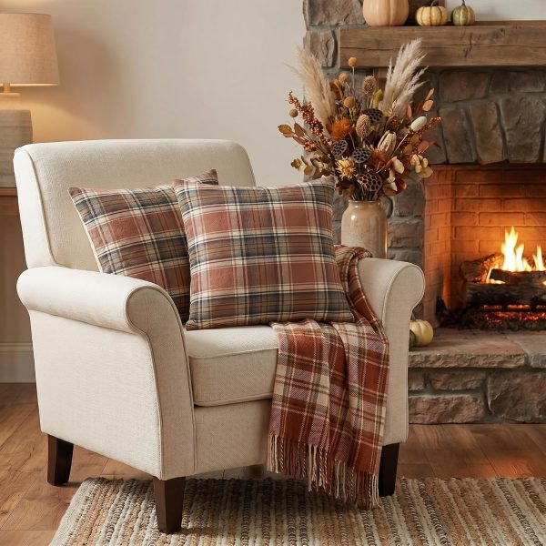 AVOIN colorlife Fall Caramel Brown Plaid Decorative Throw Pillow Covers, 18 x 18 Inch Holiday Scottish Tartan Cushion Case Farmhouse Decoration for Sofa Couch Set of 2