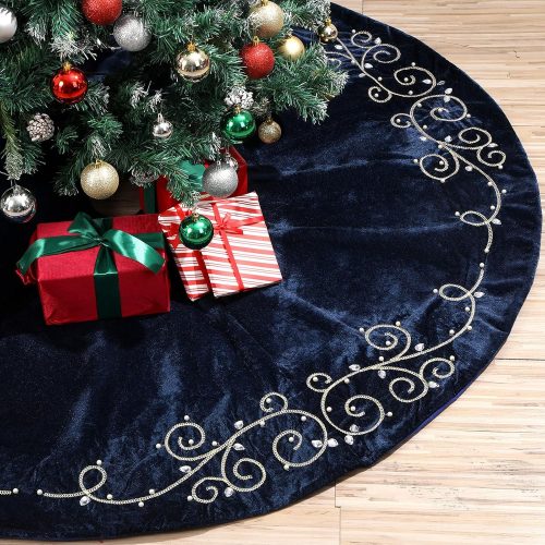 60inch Extra Large Christmas Tree Skirt Navy Blue Luxury Velvet Plush Fur Skirts Baroque Tree Skirts with Gold Embroidered Pearls and Crystals Trees Skirt for Christmas Holiday Party Home Decoration