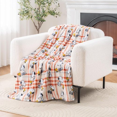 Berkshire Blanket Peanuts VelvetLoft Cute Character Snoopy Plush Throw Blanket,Peanuts Snoopy and Woodstock Wood Holiday Plaid,Throw 55 in x 70 in (Official Peanuts® Product)
